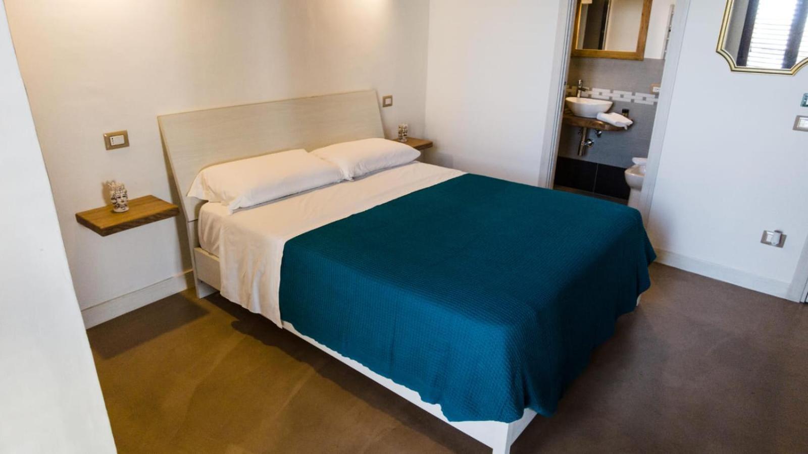 111 Apartments & Rooms باتي المظهر الخارجي الصورة