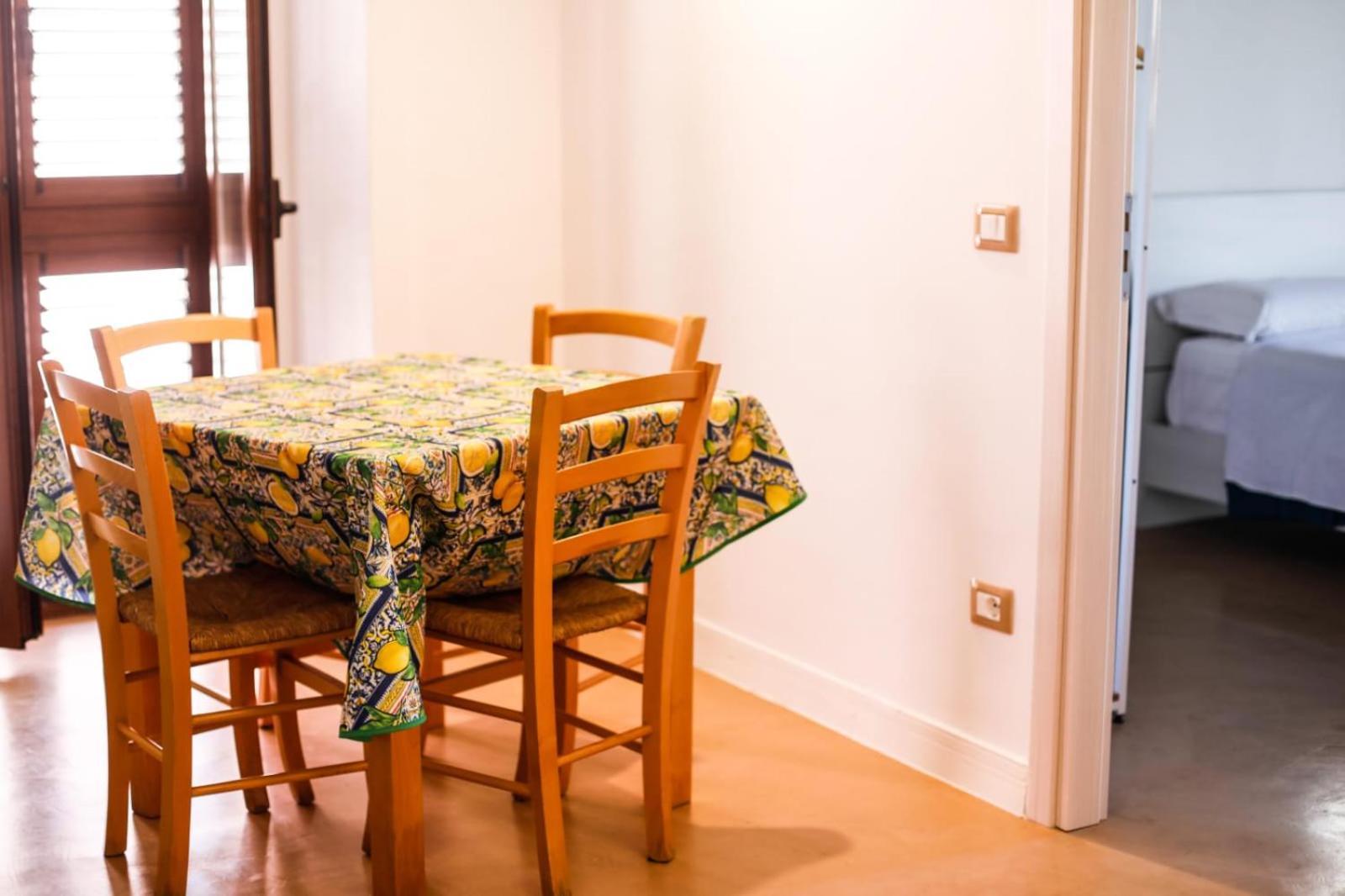 111 Apartments & Rooms باتي المظهر الخارجي الصورة
